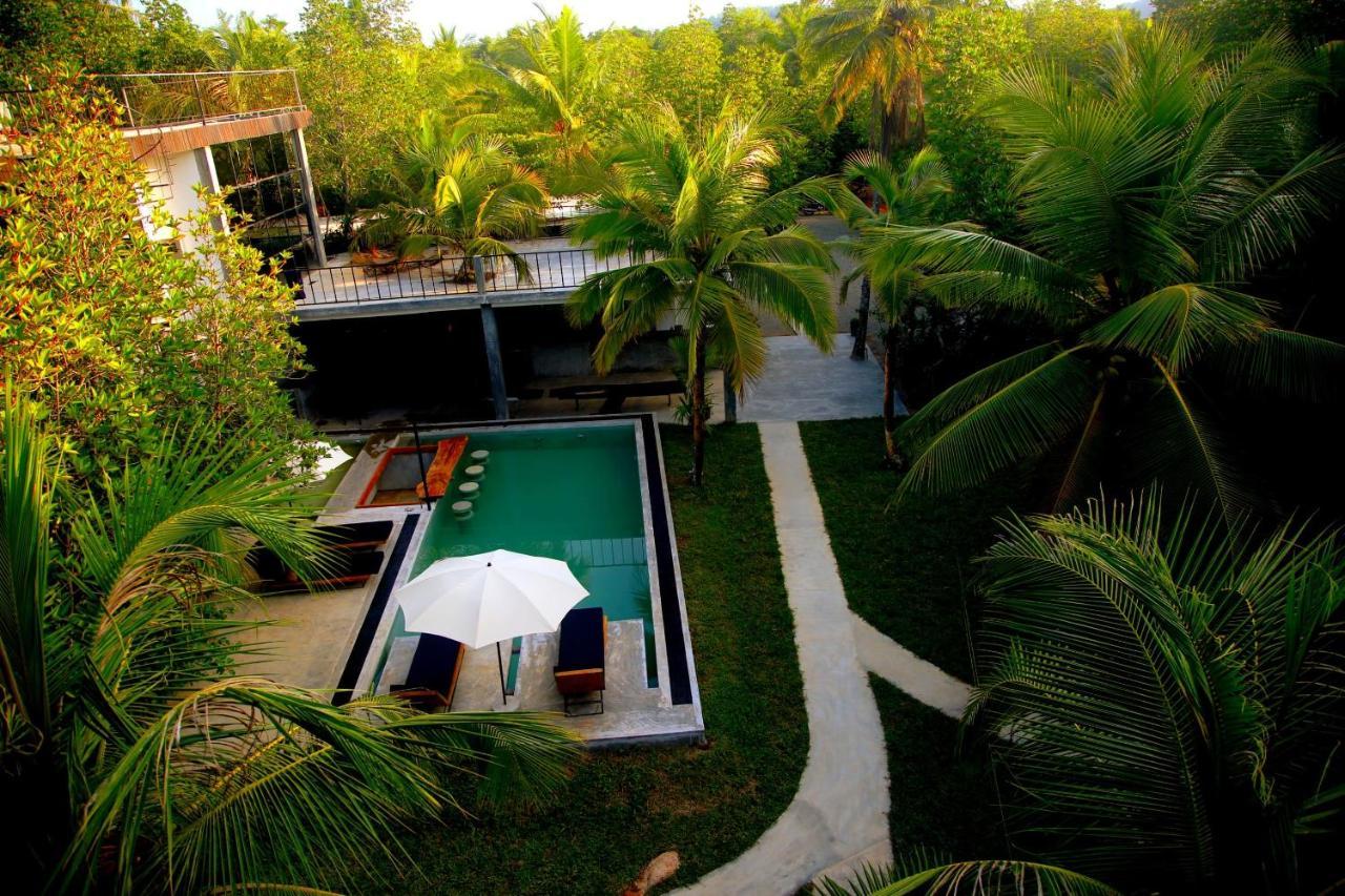 Voda Hotel Unawatuna Exteriör bild
